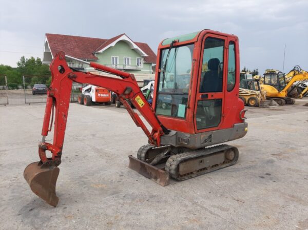 2004 Yanmar B15-3