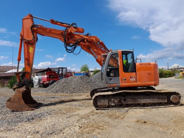 2009 Hitachi ZX225 USLC - imagine 2