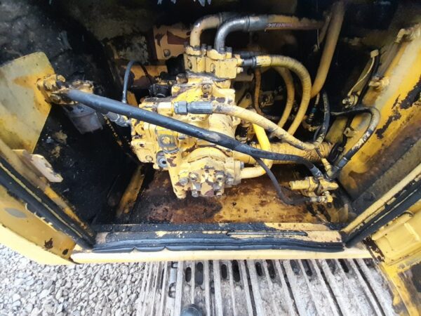 2003 Komatsu PC210LC-6K - imagine 16