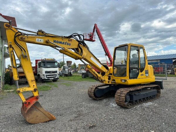 2002 Komatsu PC110