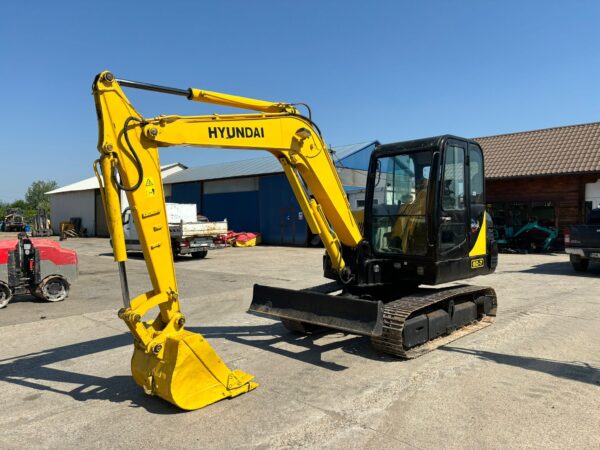 2013 Hyundai R60-7