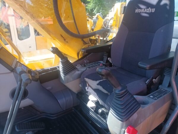 2014 Komatsu PC240 LC-10 - imagine 6
