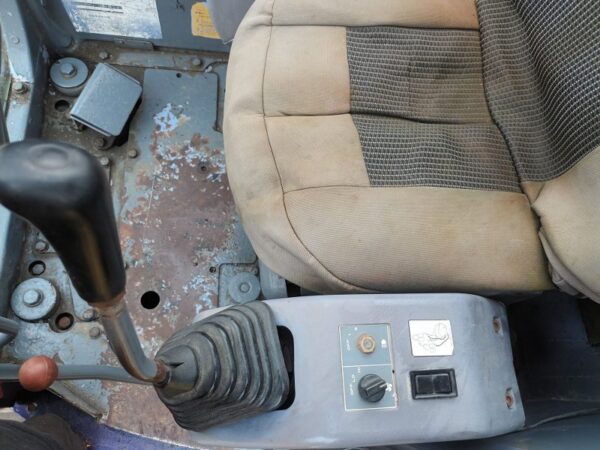 Komatsu PC 50UU-2 - imagine 11