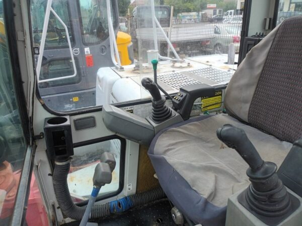 2010 Takeuchi TB 150C - imagine 11