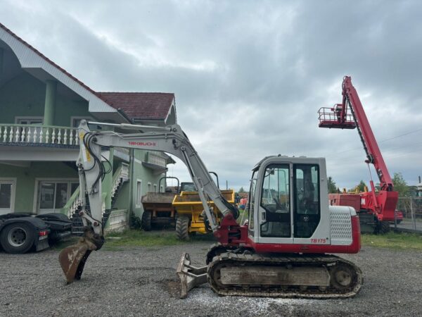 2010 Takeuchi TB175 - imagine 2