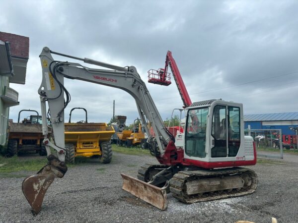 2010 Takeuchi TB175