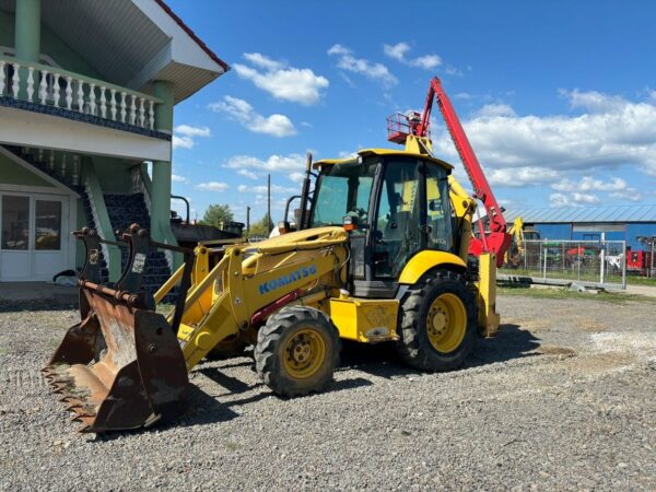 2007 Komatsu WB93 - imagine 5