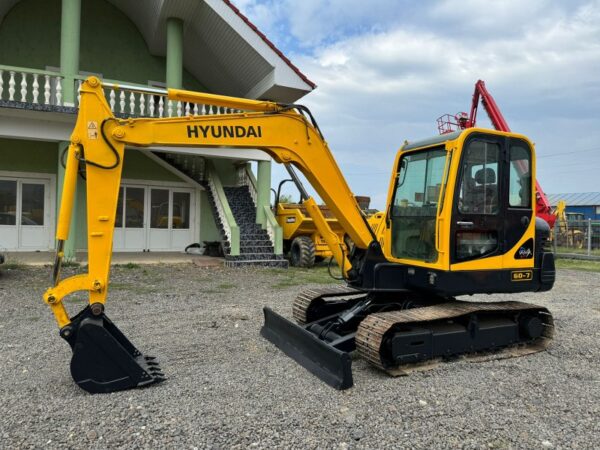 2008 Hyundai R60-7