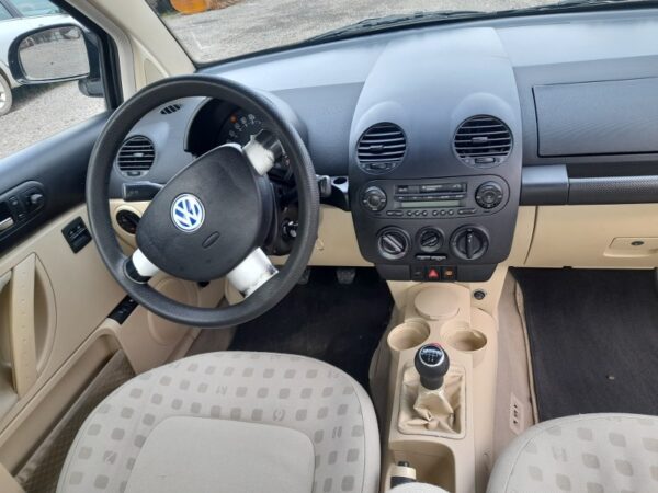 Autoturism Volkswagen New Beetle 2000 - imagine 3