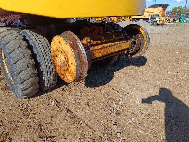 2003 Komatsu PW170ES-6 FEROVIAR - imagine 12