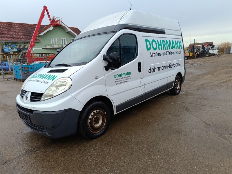 Renault Trafic 2.0 dCi