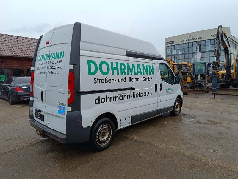 Renault Trafic 2.0 dCi - imagine 6