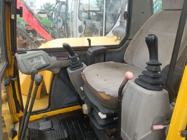 Komatsu PC75 - imagine 9
