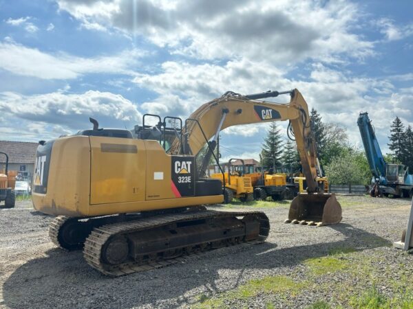 2015 Caterpillar 323EL - imagine 4