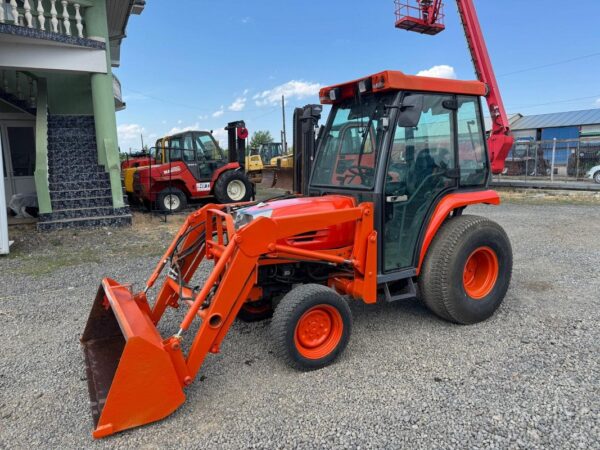 2016 Kubota STV 32