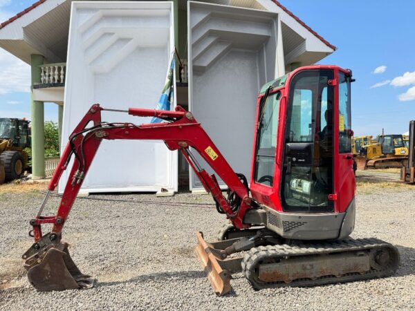 2016 Yanmar VIO20-3