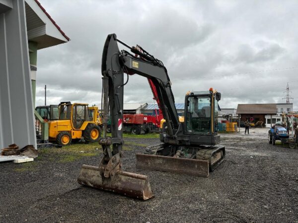 2017 Volvo ECR88D - imagine 8