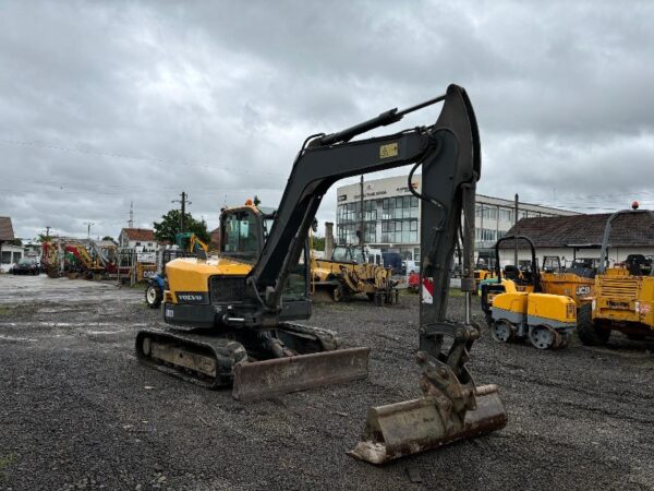 2017 Volvo ECR88D - imagine 9
