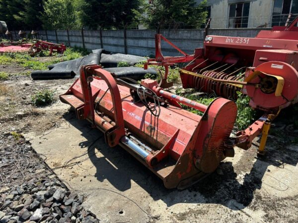 Tocătoare agricolă Kuhn VKM 280 - imagine 2