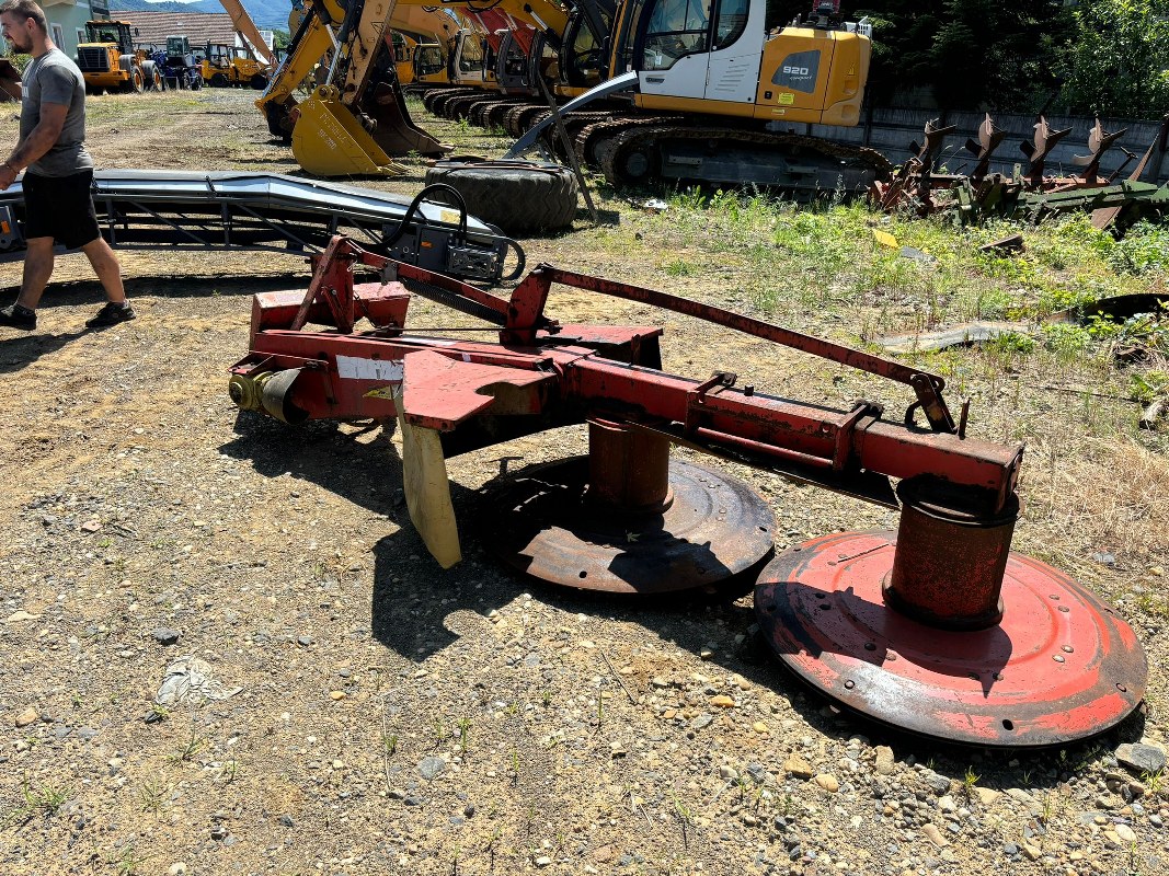 Cositoare cu 2 discuri pentru tractor