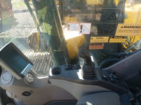 2015 Volvo EC140DL - imagine 17