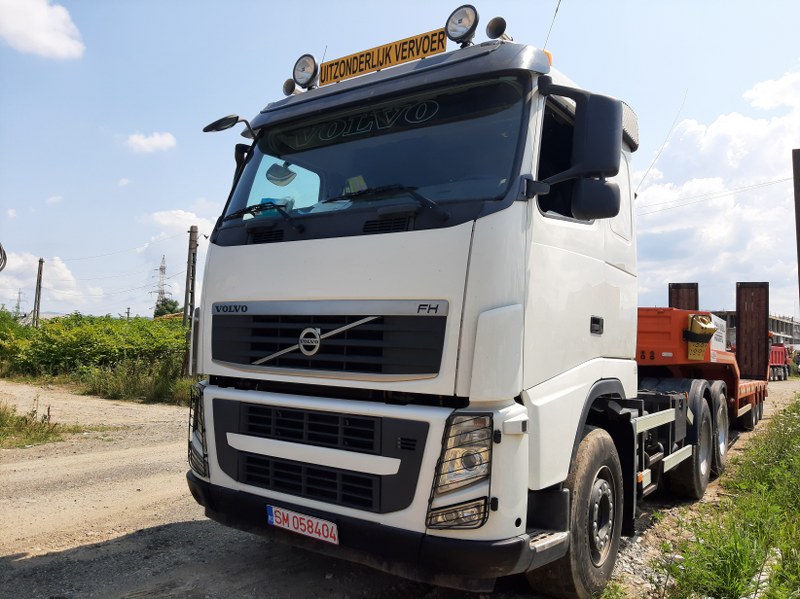 2009 Volvo FH64R B