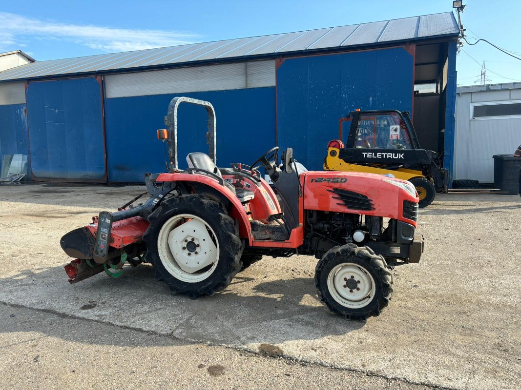 2018 Kubota T245D