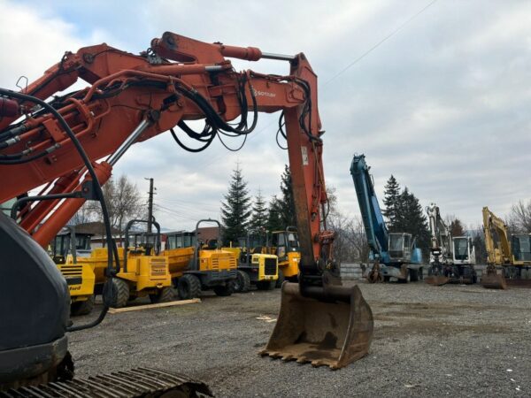 2012 Hitachi ZX225 USLC - imagine 6