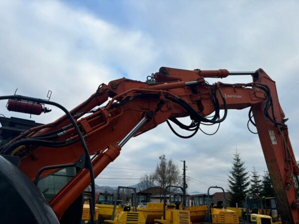 2012 Hitachi ZX225 USLC - imagine 7