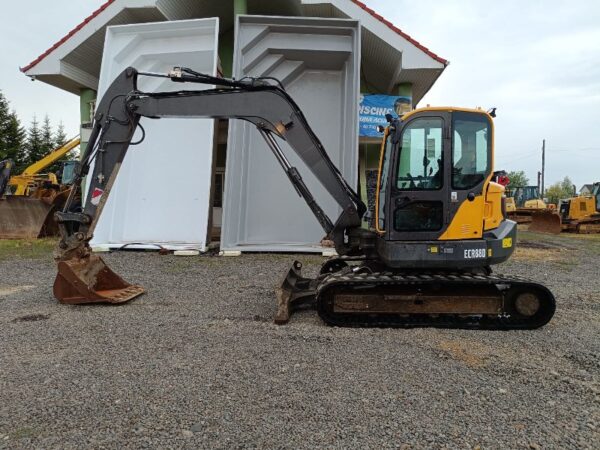 2018 Volvo ECR88D