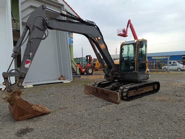 2018 Volvo ECR88D - imagine 2