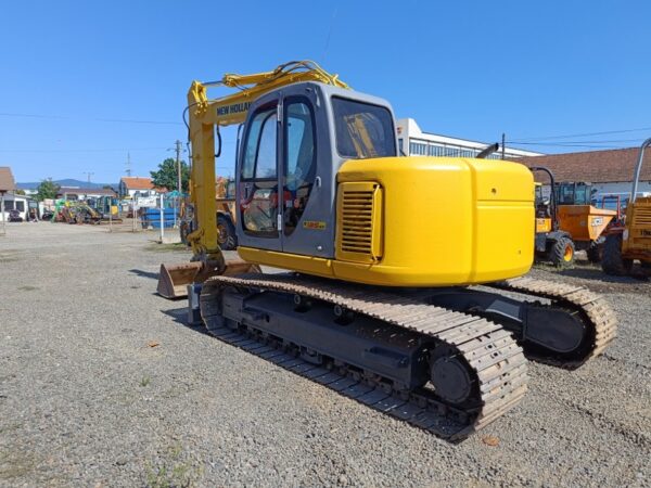 New Holland E135SR - imagine 4