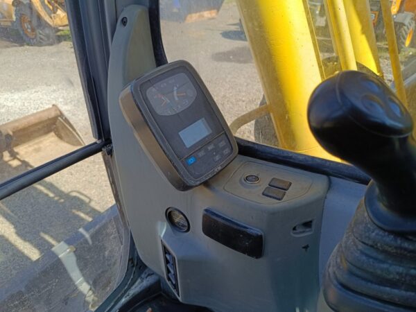 New Holland E135SR - imagine 18