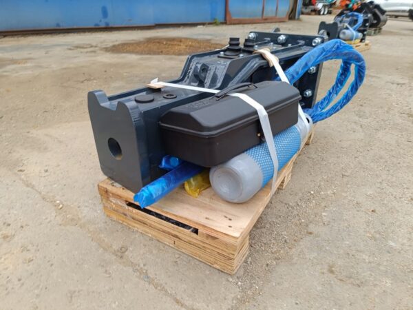 Picamer hidraulic Sailing 45 – pentru mini-excavator – import nou! - imagine 8