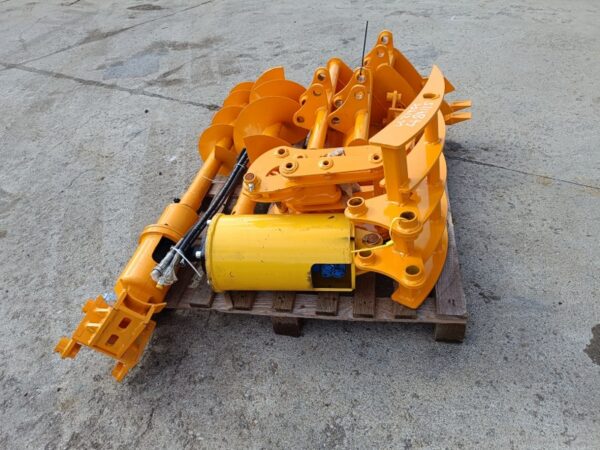Set complet accesorii mini-excavator – burghiu hidraulic, graifer, cupe și ripper - imagine 3