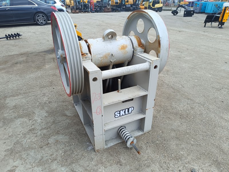 Concasor cu fălci SKLP PSJ220 – 5-14 tone/oră – import nou 2025!