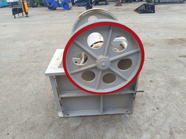 Concasor cu fălci SKLP PSJ220 – 5-14 tone/oră – import nou 2025! - imagine 3