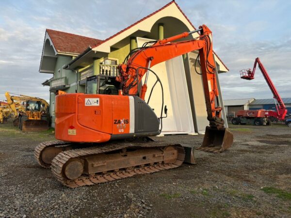 Hitachi ZX135US-3, 2011 - imagine 3