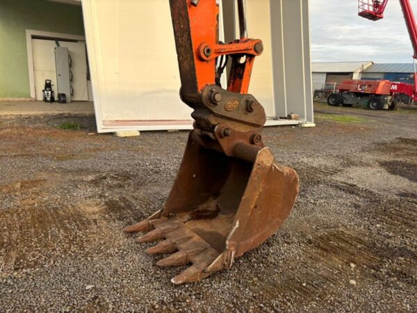 Hitachi ZX135US-3, 2011 - imagine 8