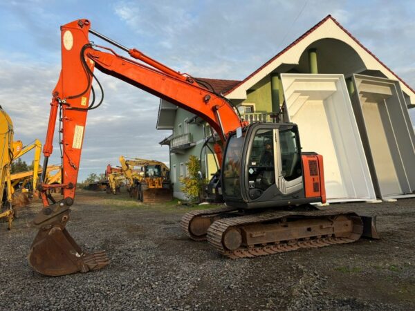 Hitachi ZX135US-3, 2011 - imagine 9