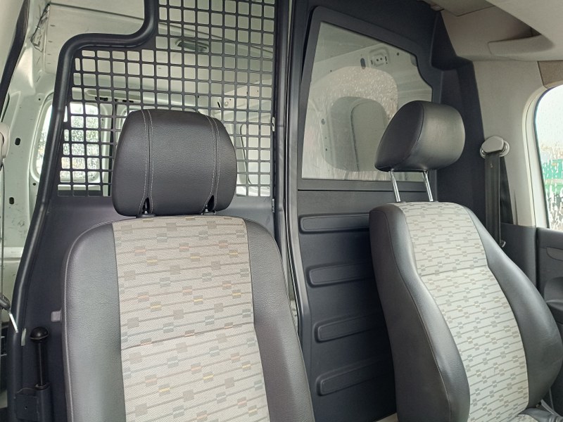 Volkswagen Caddy Maxi 1.6 TDI Euro 5 - imagine 14