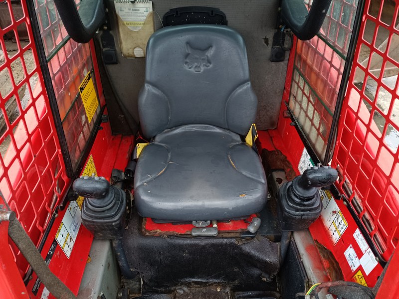 2017 Bobcat T110 - imagine 8