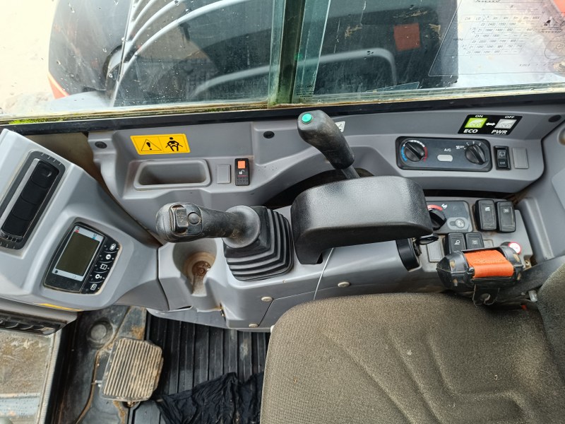 2018 Kubota KX080-4a - imagine 15